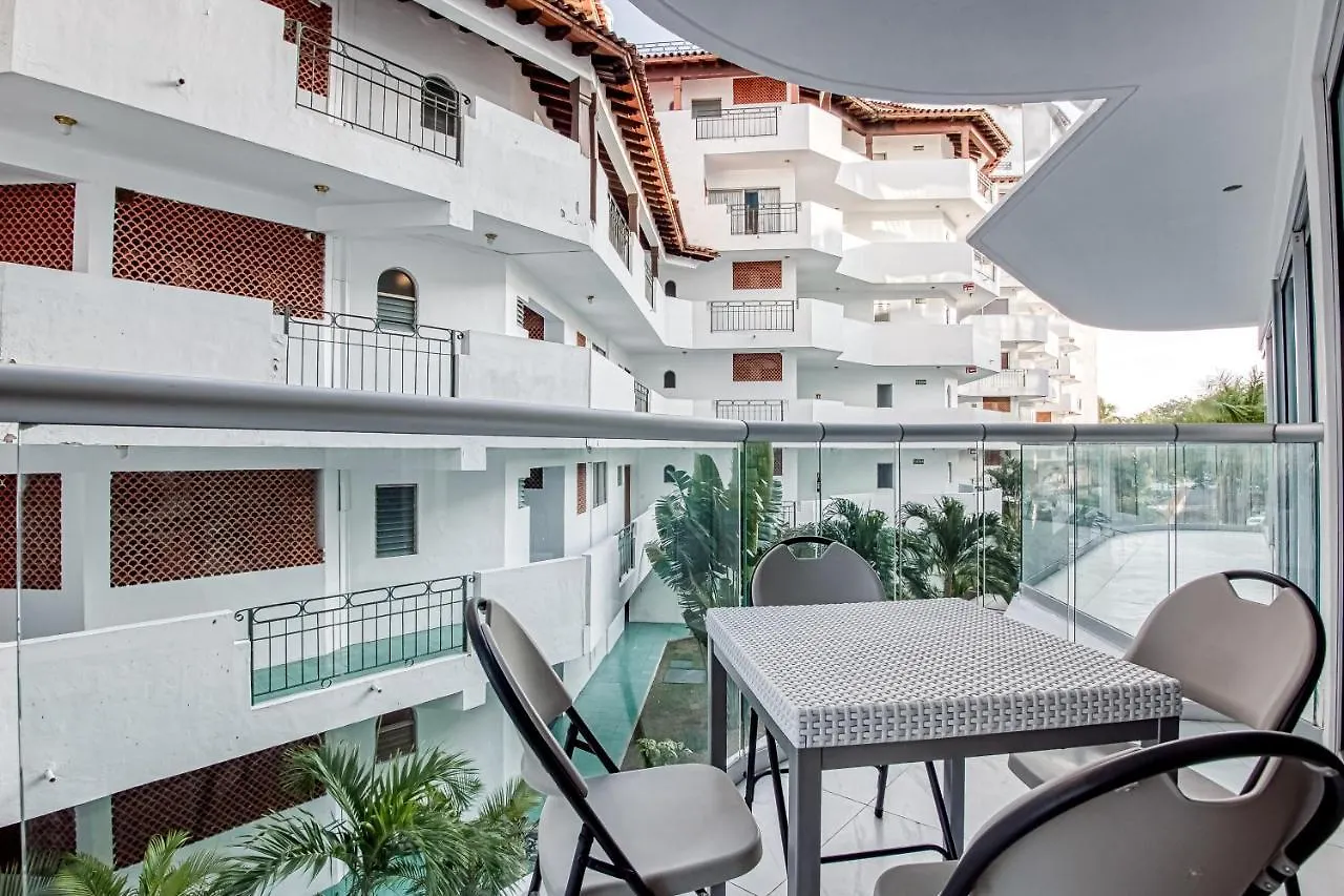 Breeze Easy At Nautico Apartment Puerto Vallarta